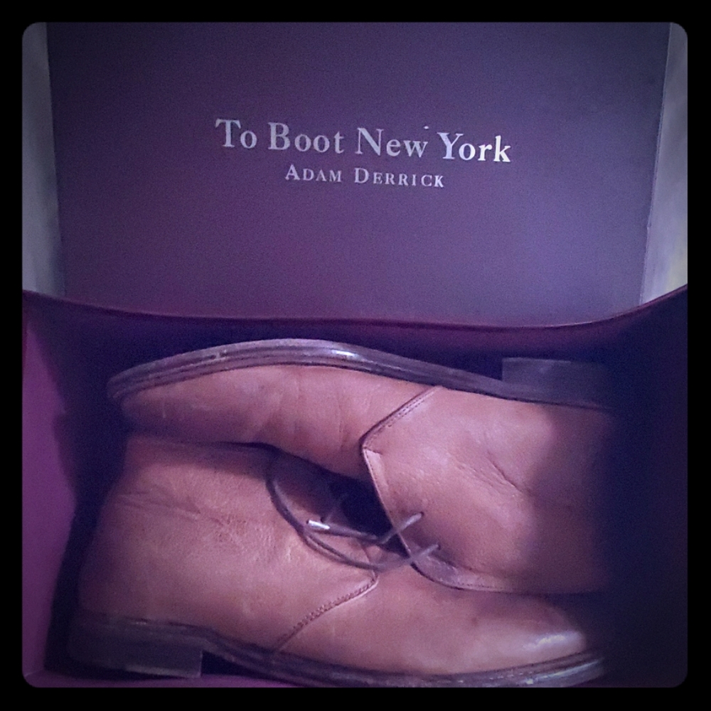 To Boot New York Tan Chukkas